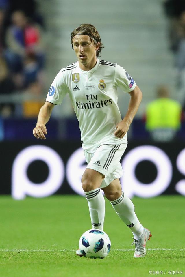 罗塞尼尔有何特点？强调控球逼抢，待年轻人宽容